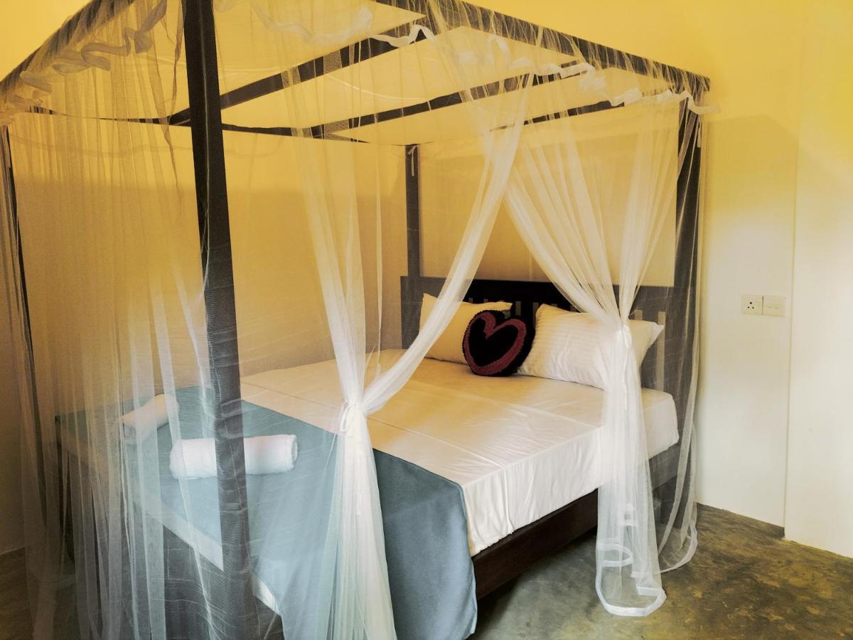 Secret Swell Hotel Tangalle Buitenkant foto
