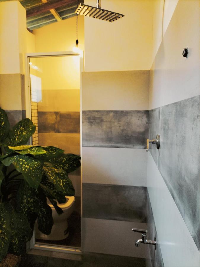 Secret Swell Hotel Tangalle Buitenkant foto