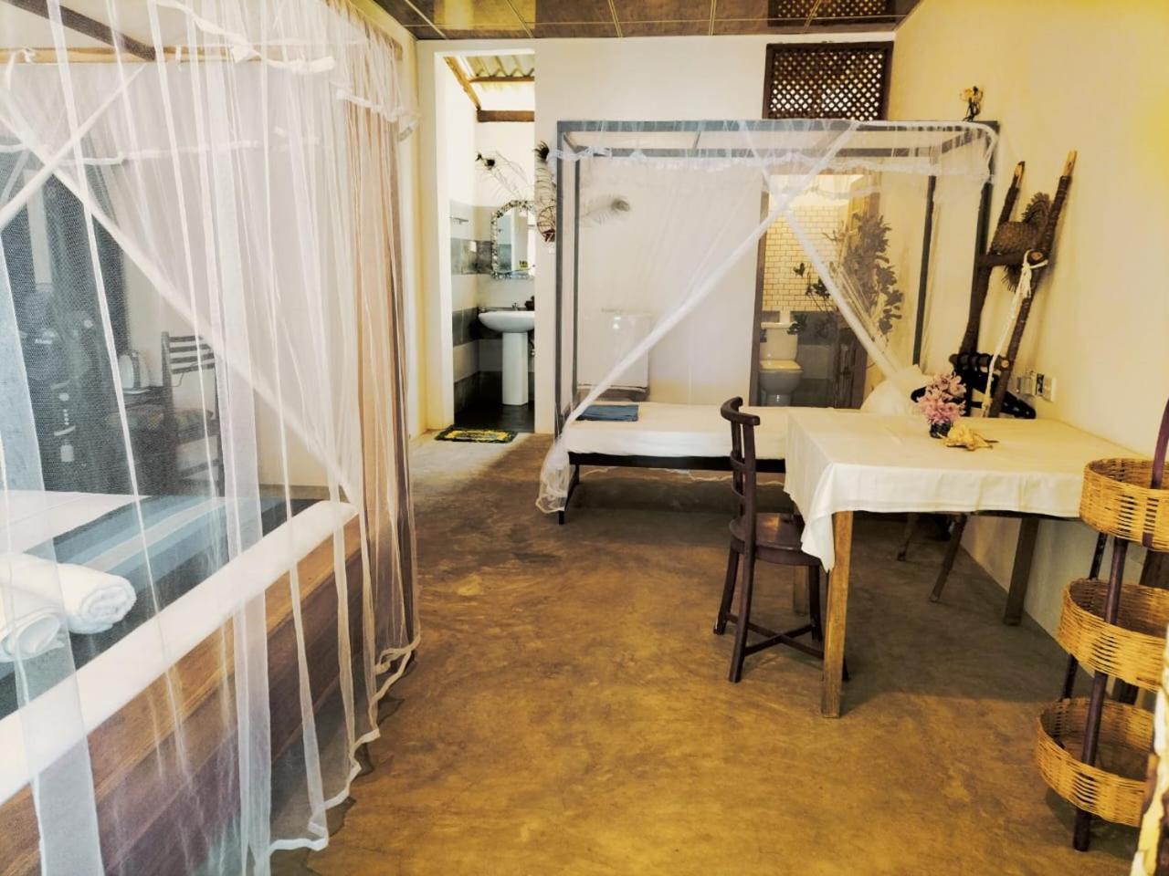 Secret Swell Hotel Tangalle Buitenkant foto